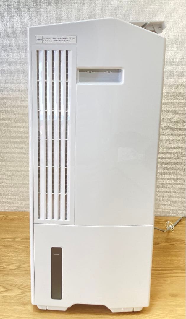 ☆超美品 Panasonic パナソニック 衣類乾燥除湿機 F-YHVX200