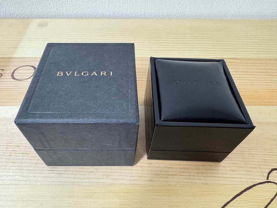 [美品]ブルガリカ・フスボタン