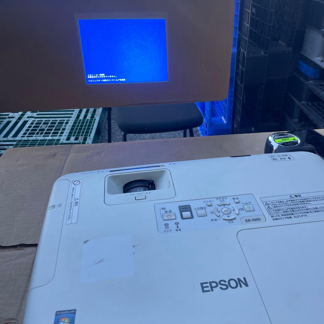 yamamoto 　　EPSON EB-1965 プロジェクター本体