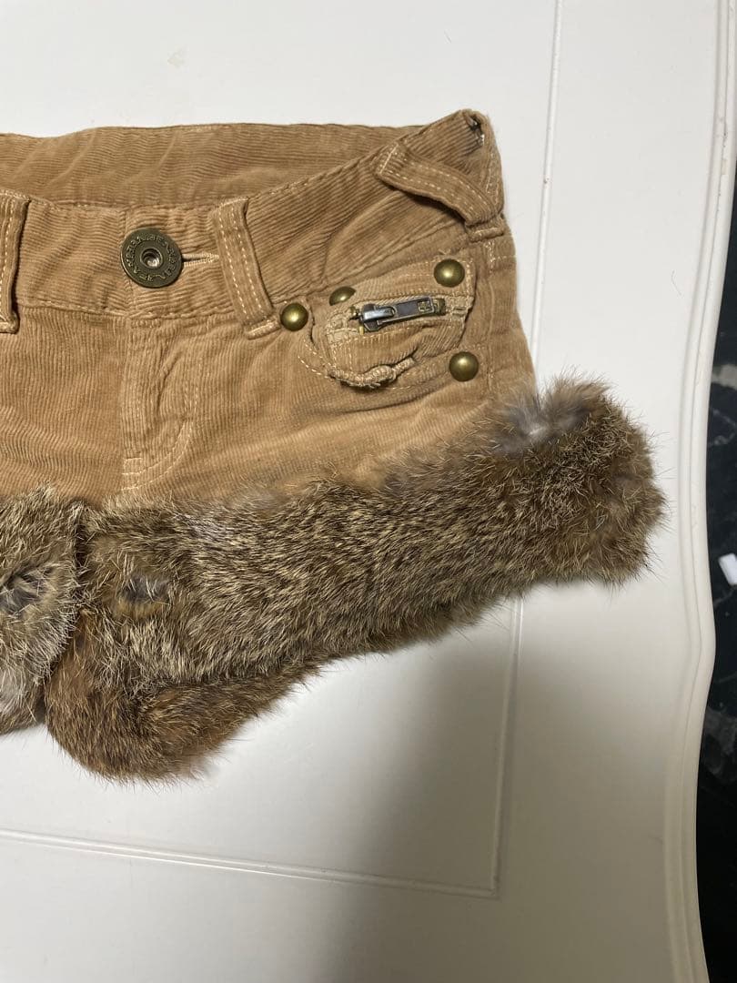 d.i.a美品！コーデュロイファーショーパン