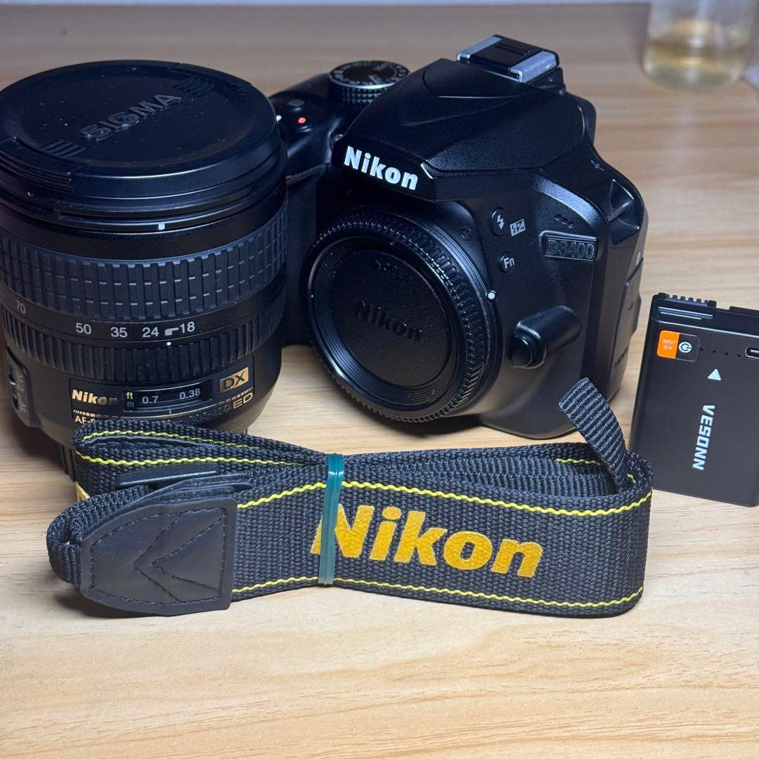 Nikon D3400 18-70mmレンズ、バッテリー、ストラップつき