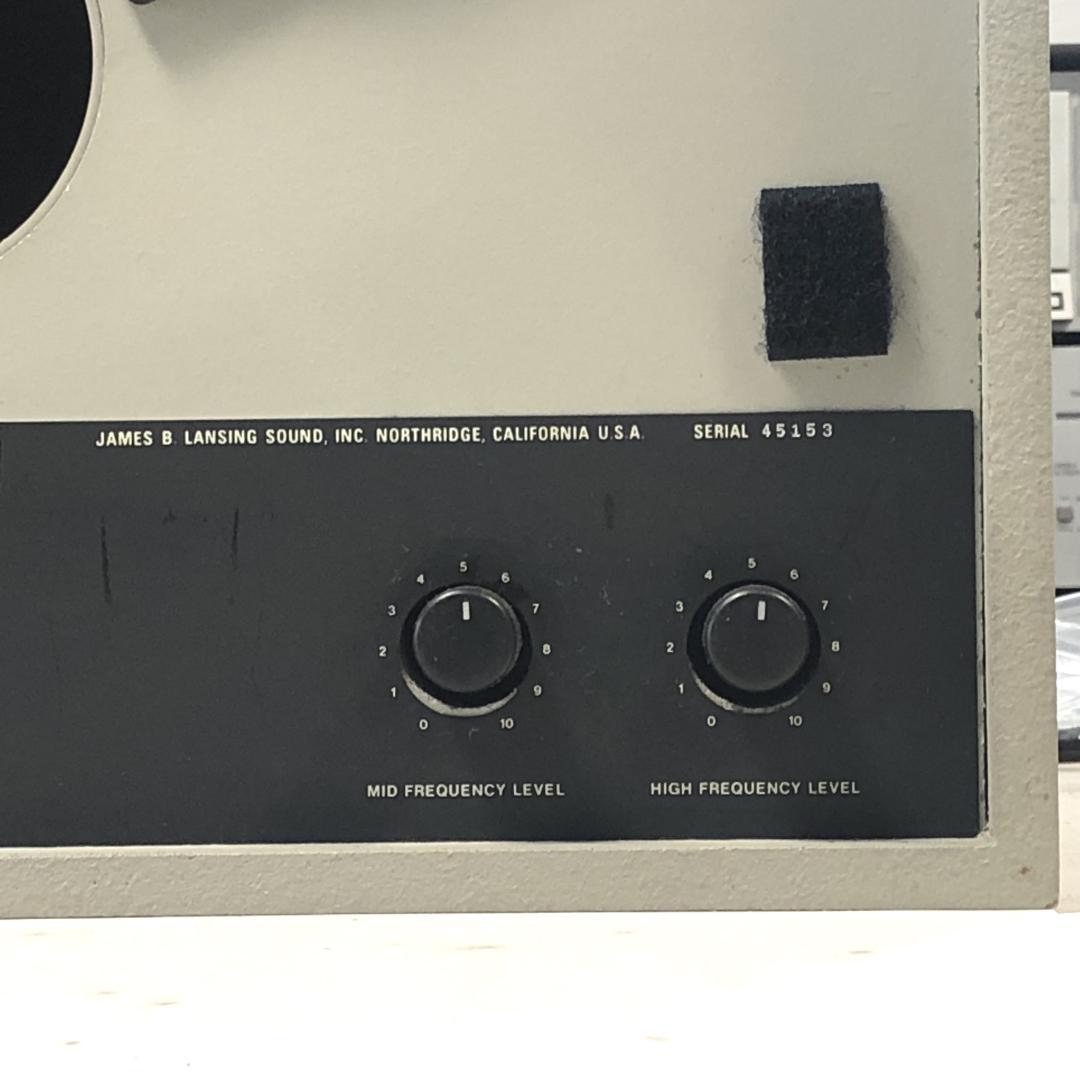 JBL 4311B スタジオモニター ペア　程度良好　美品　送料込み （L側）