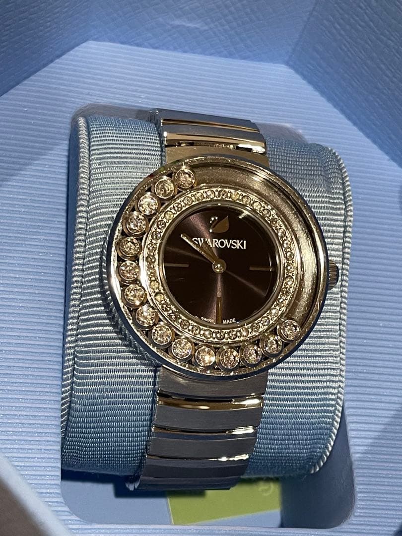 Swarovski クリスタル装飾 アナログ時計　lovely crystal