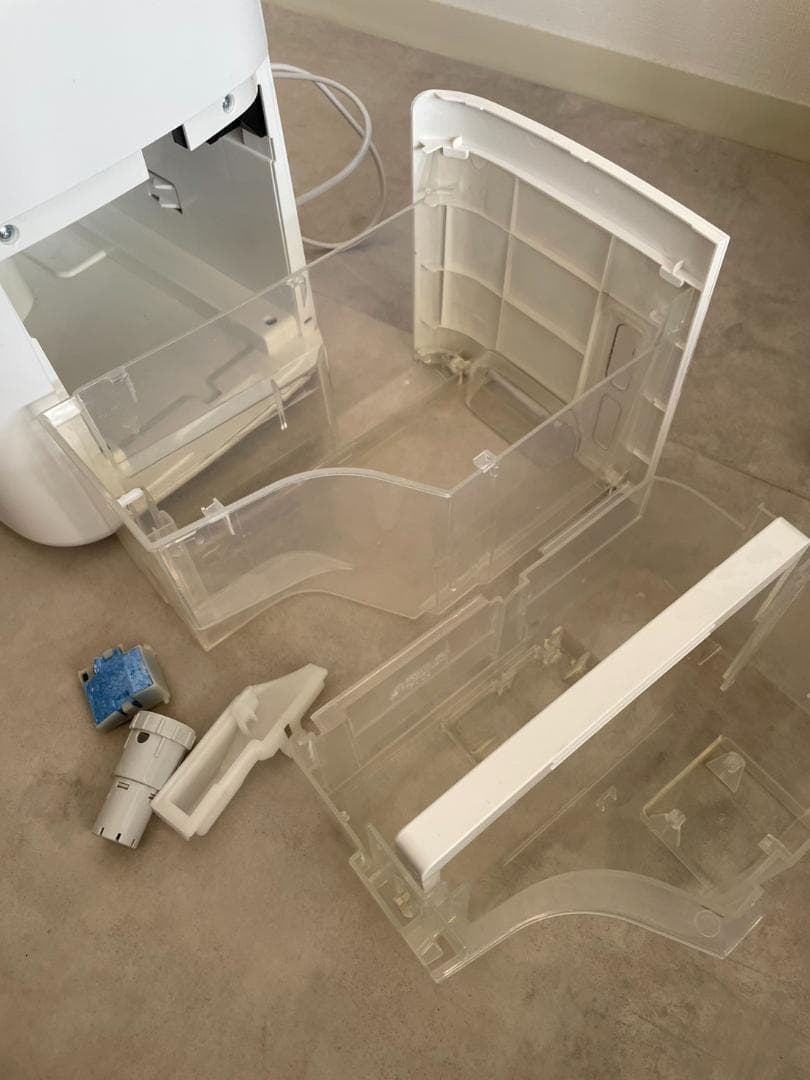 シャープSHARP除湿加湿空気清浄機 KI-PD50-Wプラズマクラスター