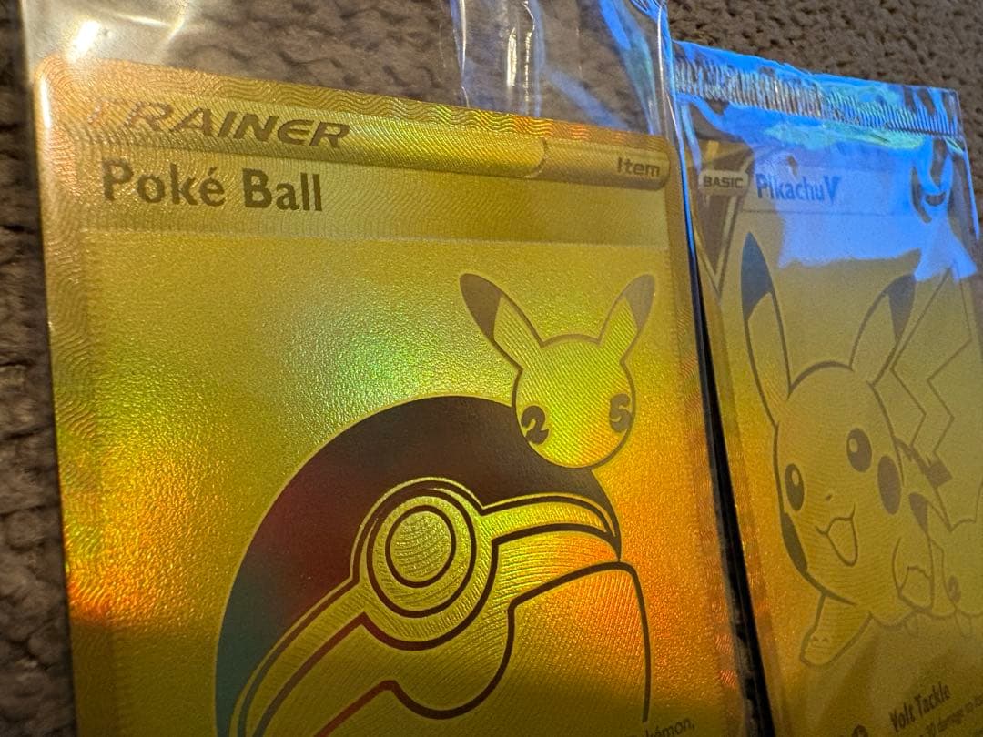 ゴールデン ピカチュウV【英語版】モンスターボール/2枚セット/25th/プロモ