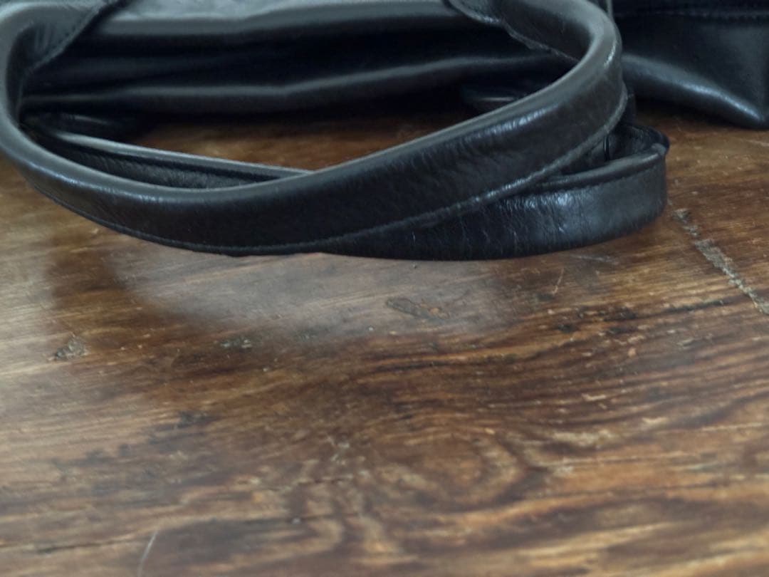 BALLY ビジネスバッグ 黒 レザー ストライプデザイン