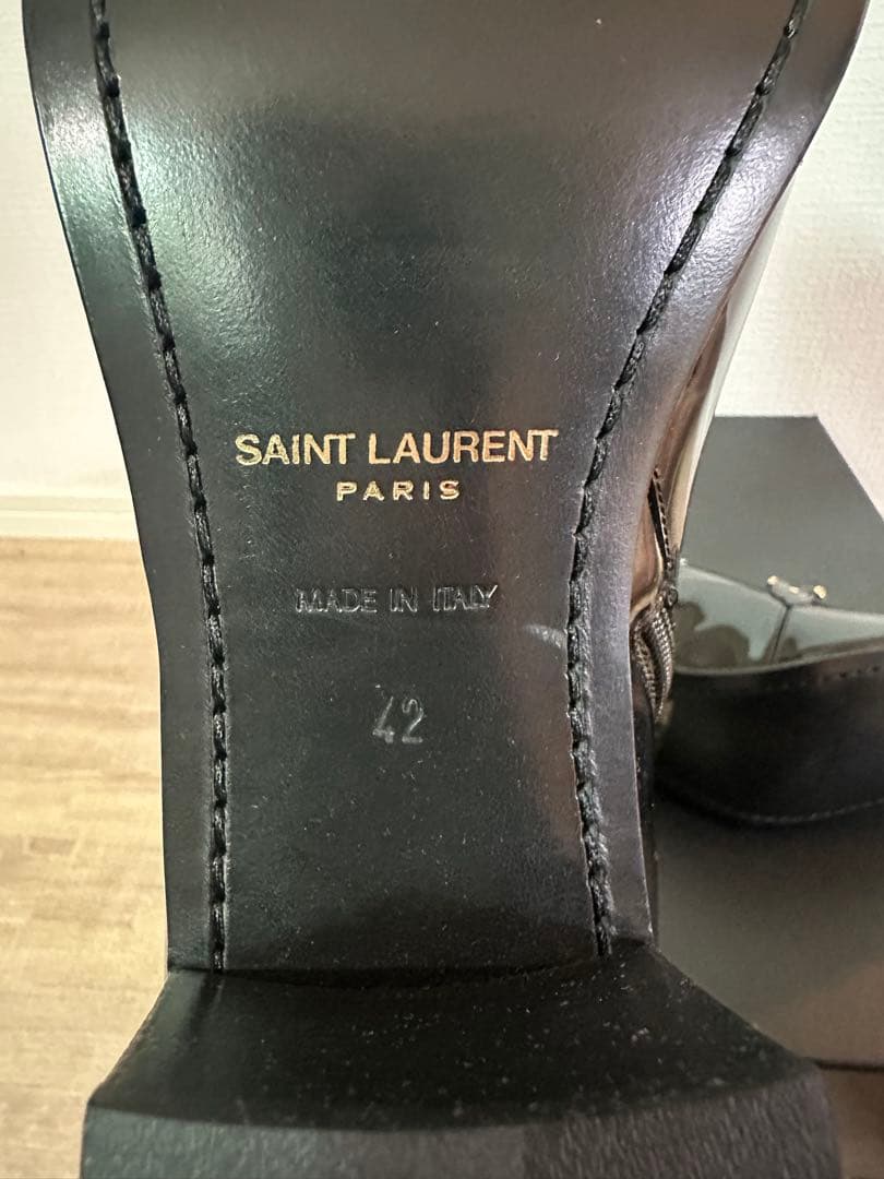 専用SAINT LAURENT PARIS 23SS ホースビットパテントブーツ