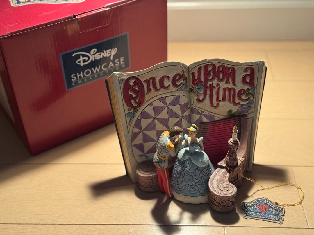 【海外パーク品★激レア】シンデレラ　ディズニートラディション　ストーリーブック