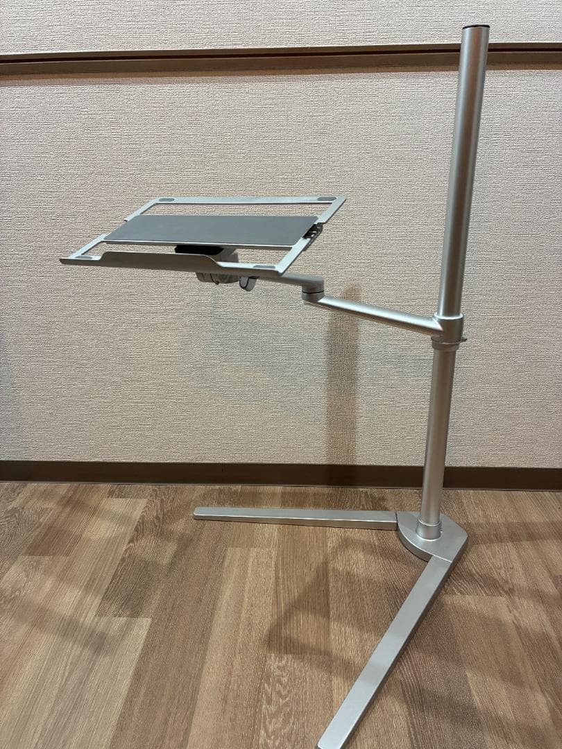 LOE(ロエ) ノートパソコン 自立型 アームスタンド 寝ながらスマホ