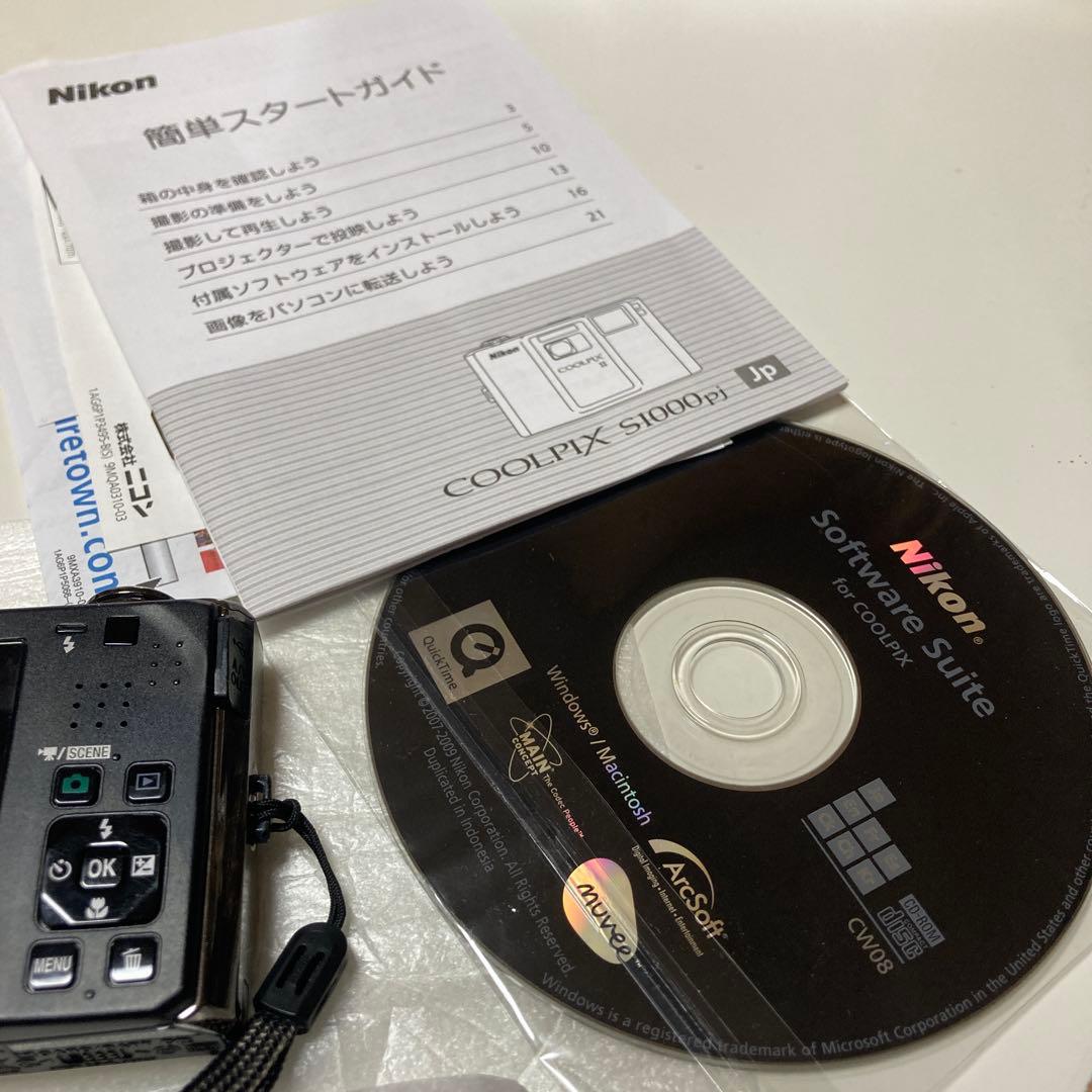 Nikon デジカメ　S1000pj