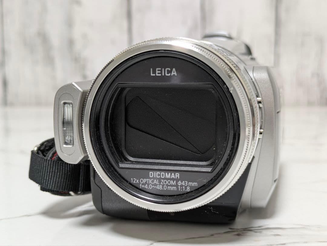 Panasonic　HDC-TM300　SDカード付き