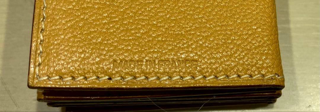 エルメス　ミニフォトフレーム　6枚用　イエロー　HERMES ギフト対応可能