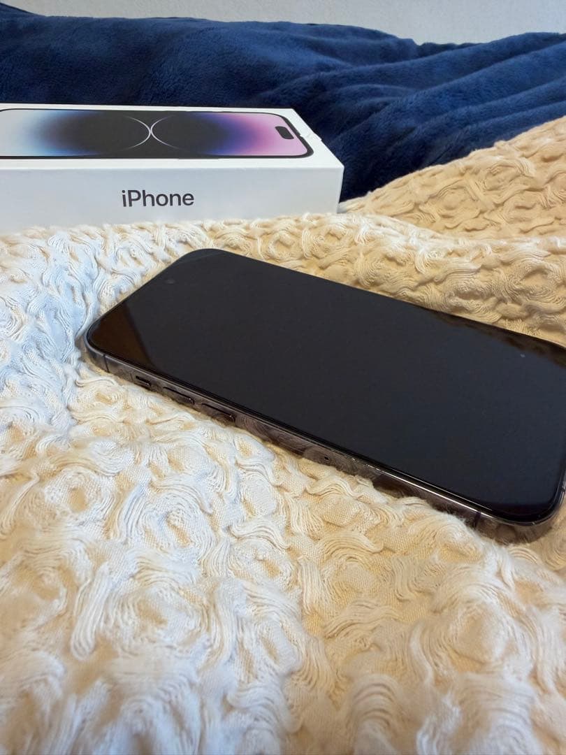 m*e様 ［美品］Apple iPhone 14 Pro ディープパープル 25