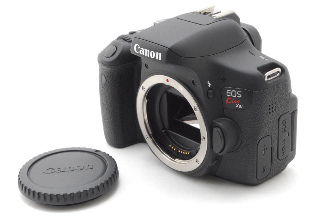 ✨極美品✨キャノン Kiss X8i❤️ショット数わずか296回！！