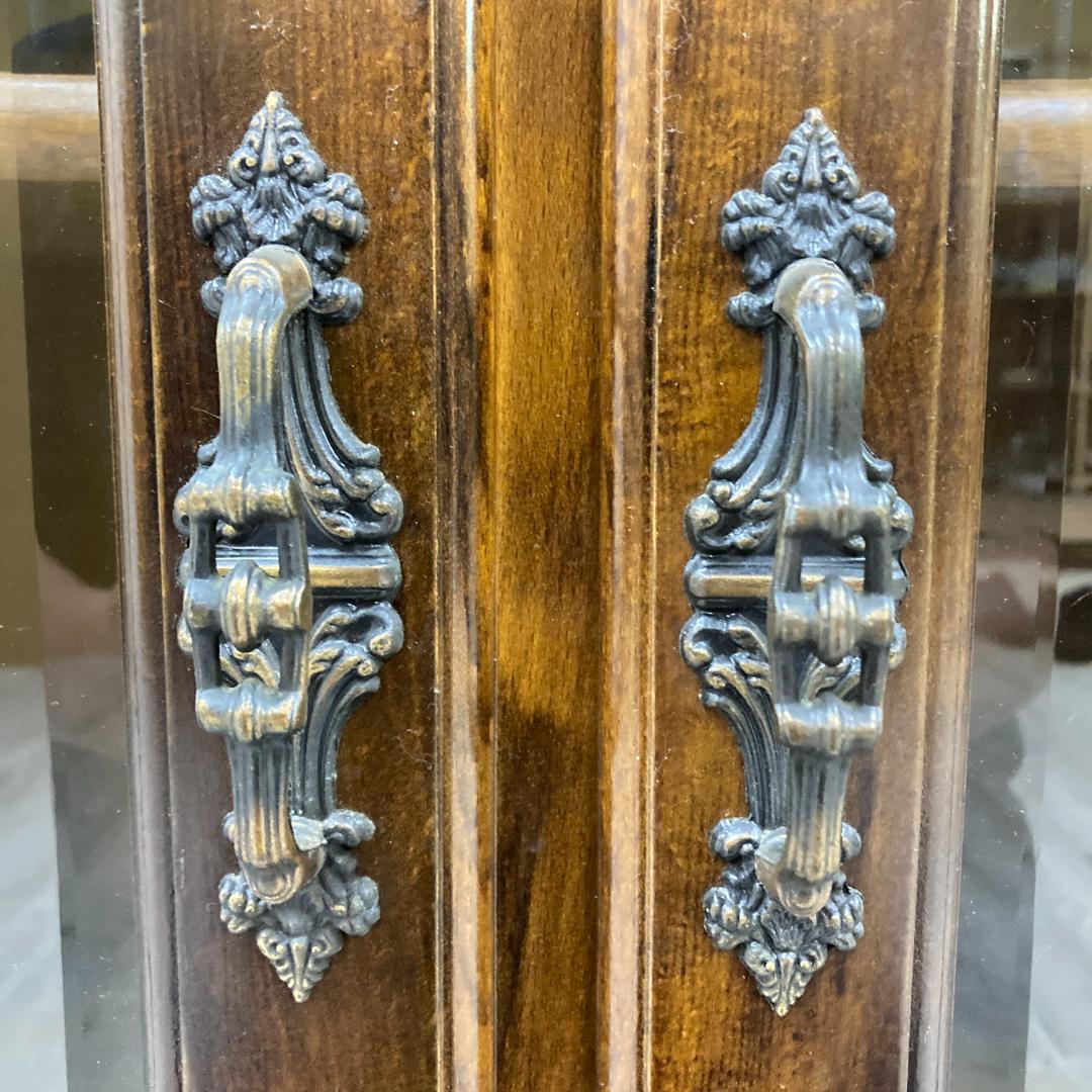 【カリモク】コロニアル　サイドボード　リビングボード　キャビネット