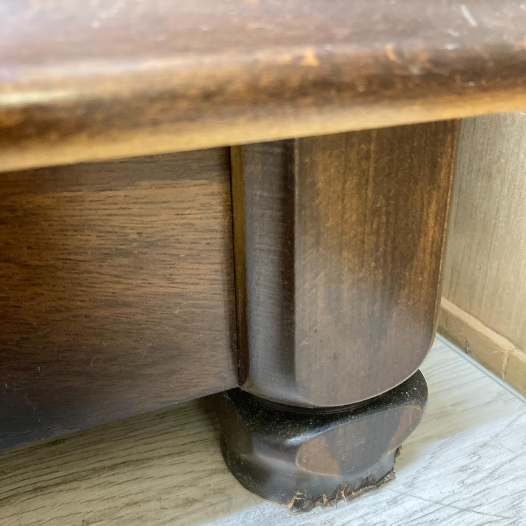 【カリモク】コロニアル　サイドボード　リビングボード　キャビネット