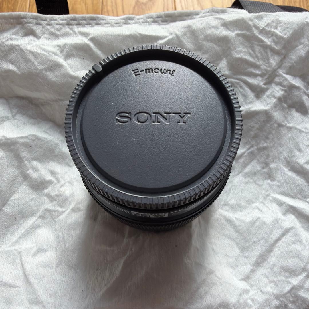 SONYα7C II ILCE-7CM2Lズームレンズキット　64Gメモリー付き