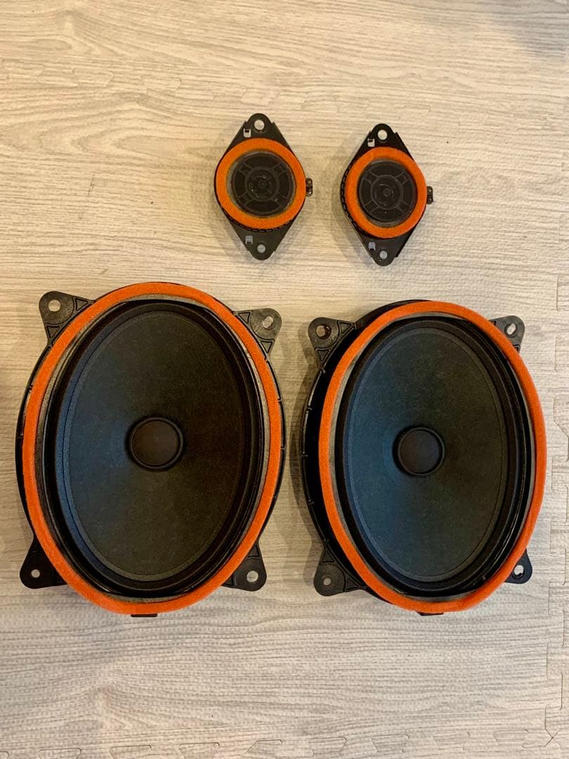 トヨタ　30アルファード　JBL プレミアムサウンドスピーカー