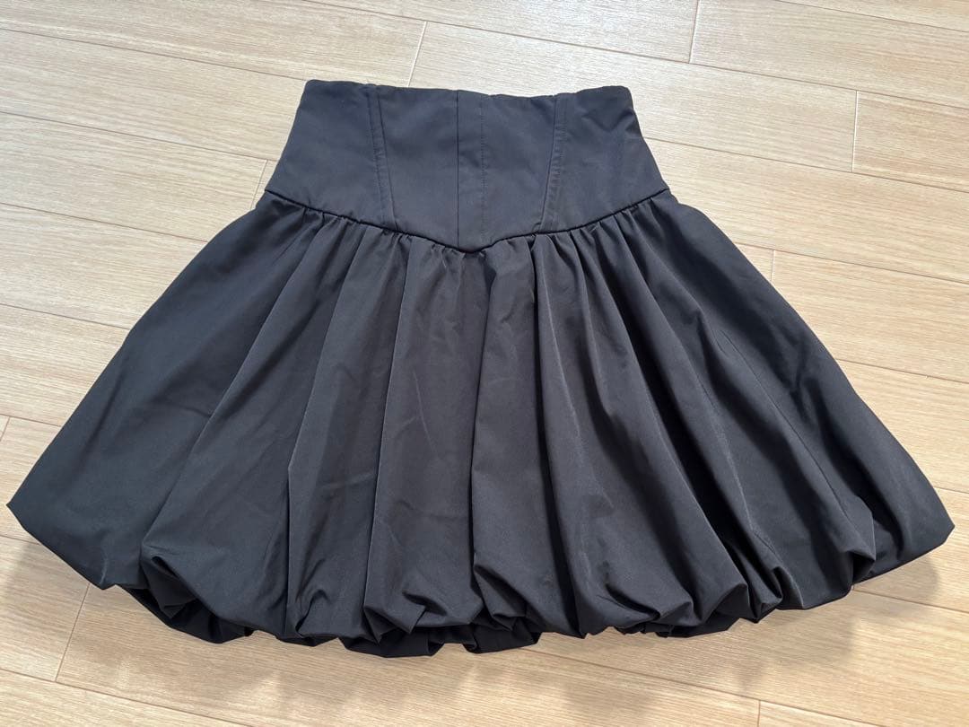 【新品未使用】snidel スナイデル　バルーンミニスカート　ブラック　サイズ0