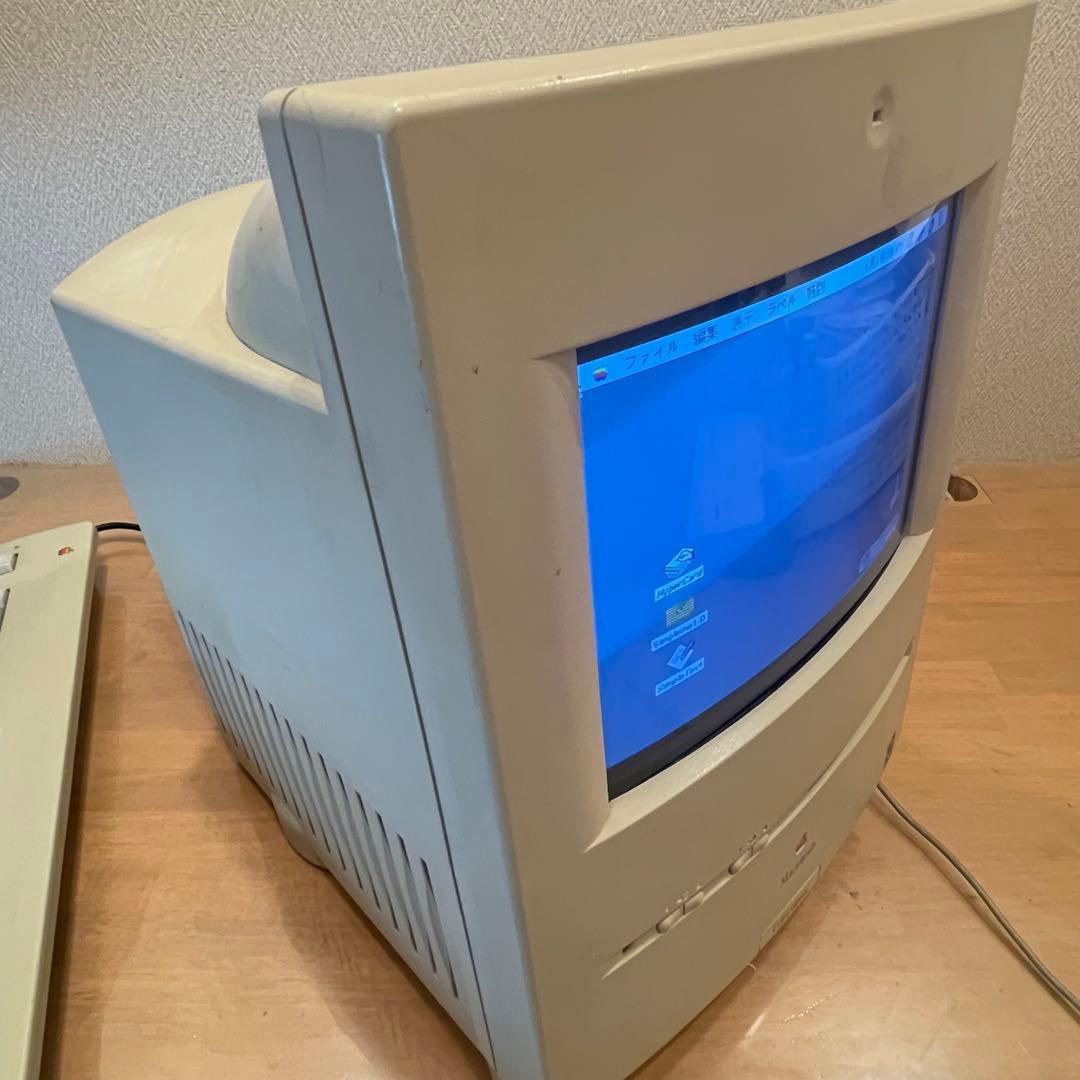 Macintosh Color Classic +拡張キーボード/角形マウス
