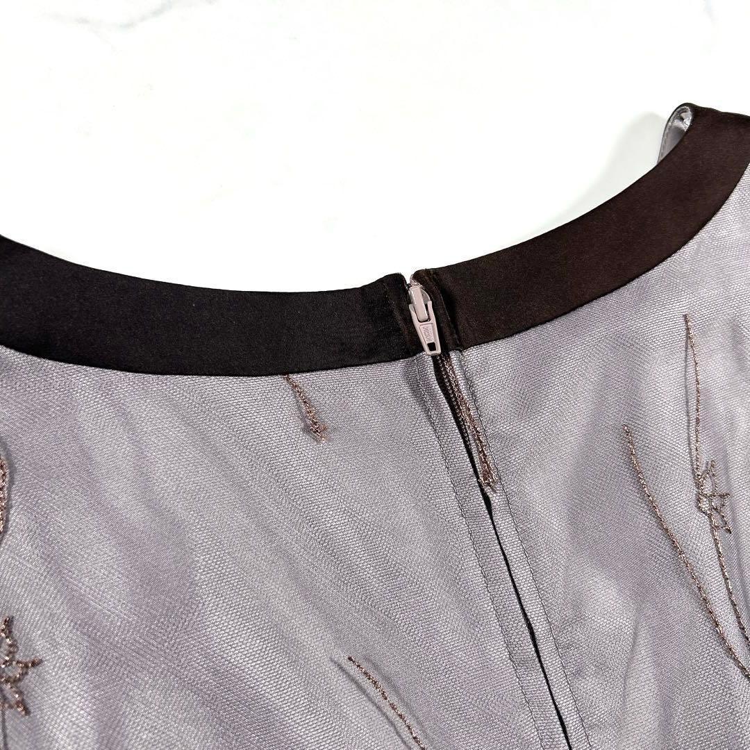 【現行品・大きいサイズ 3L】　カラルス　Vネック刺繍レースワンピースドレス