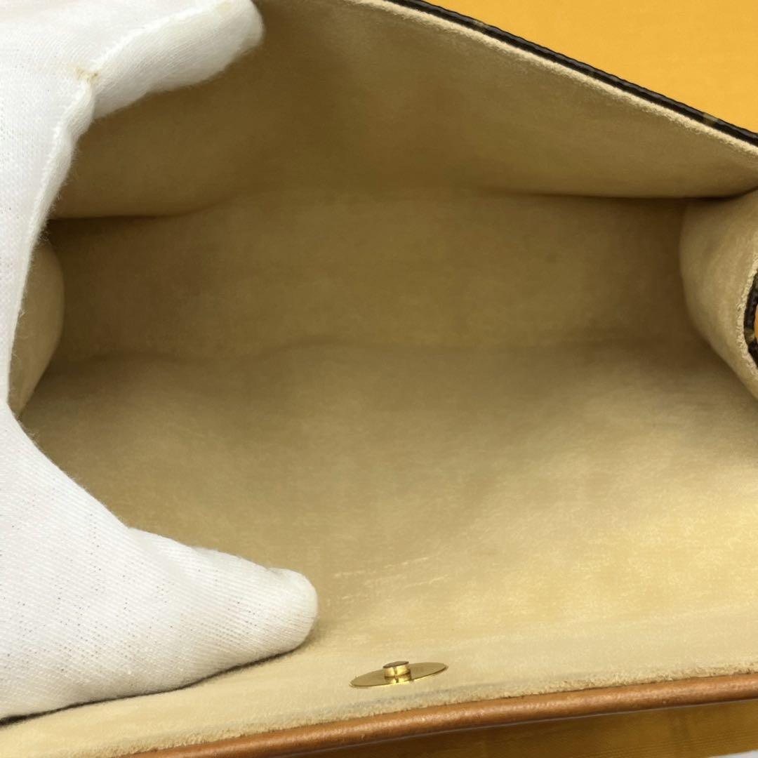 Mimi　ルイヴィトン　モノグラム　ポシェットフロランティーヌ