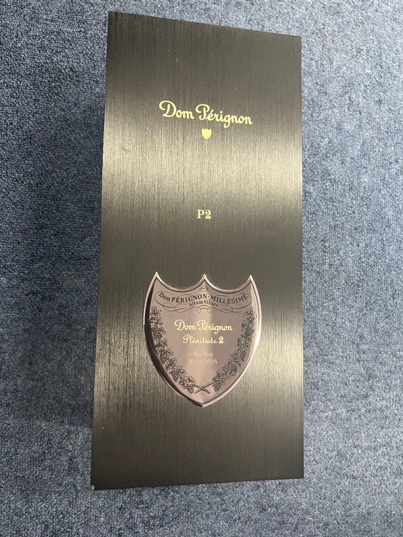 【進撃のノア】激レア　p2 シャンパンケース