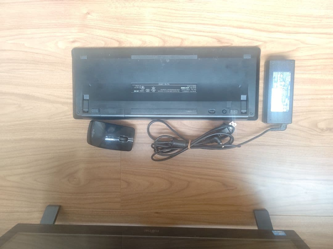 富士通 core i5 8GB SSD250GB オールインワンPC