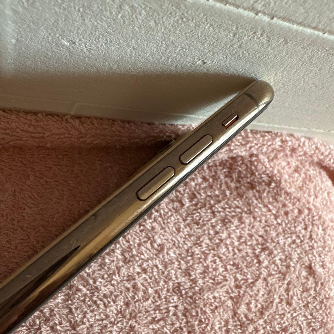美品iPhone11promax256GB本体/ゴールド/ケース付き