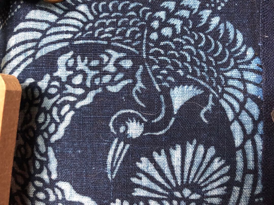 一閑張り　一閑張りバック　本藍染　型染　雪ん子　犬張子　張子犬　狛犬