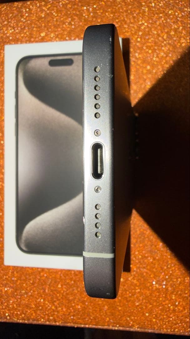 【海外版・無音】iPhone 15 Pro Max 1TB SIMフリー 美品