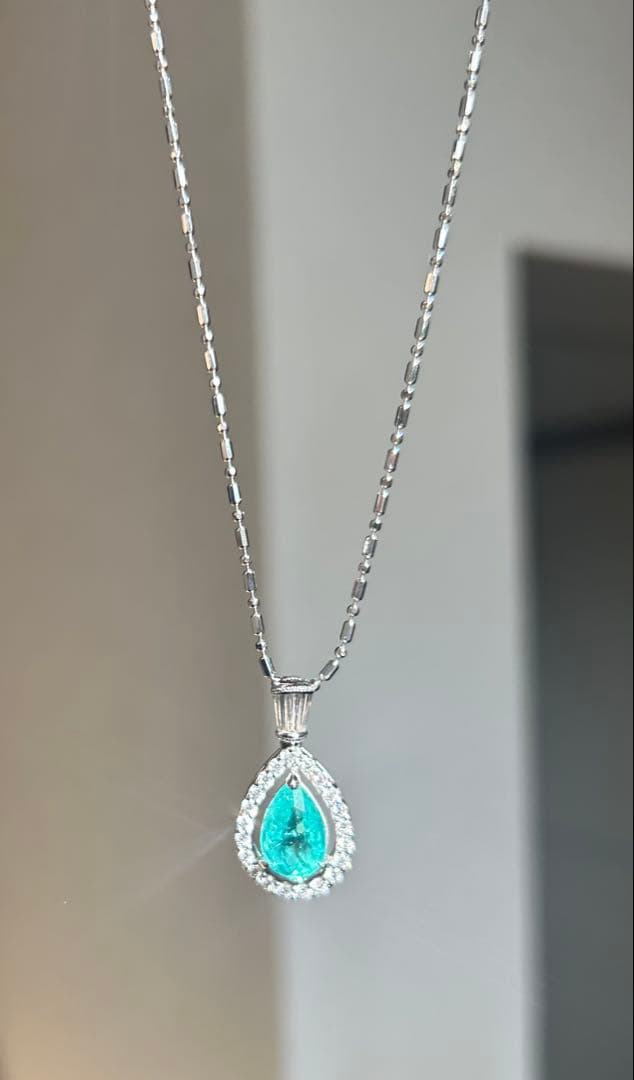 【さらにお値下げ中】Pt.850 天然石パライバトルマリンネックレス【鑑別書】