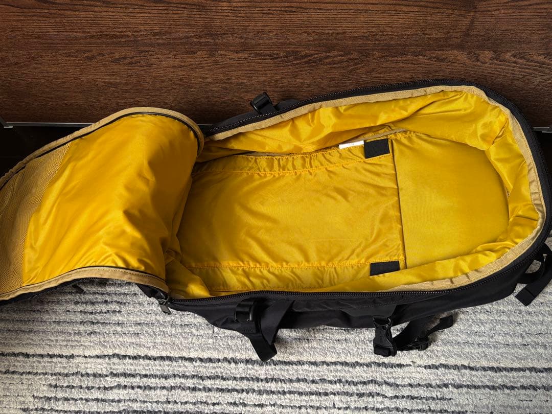 【新品同様】コロンビア ペッパーロック 36L バックパック PU8710