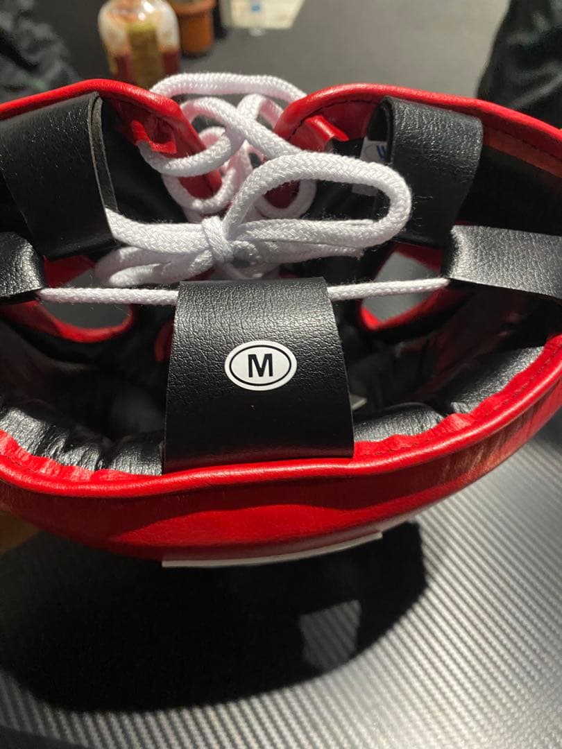 Winning ヘッドギア 赤 Mサイズ