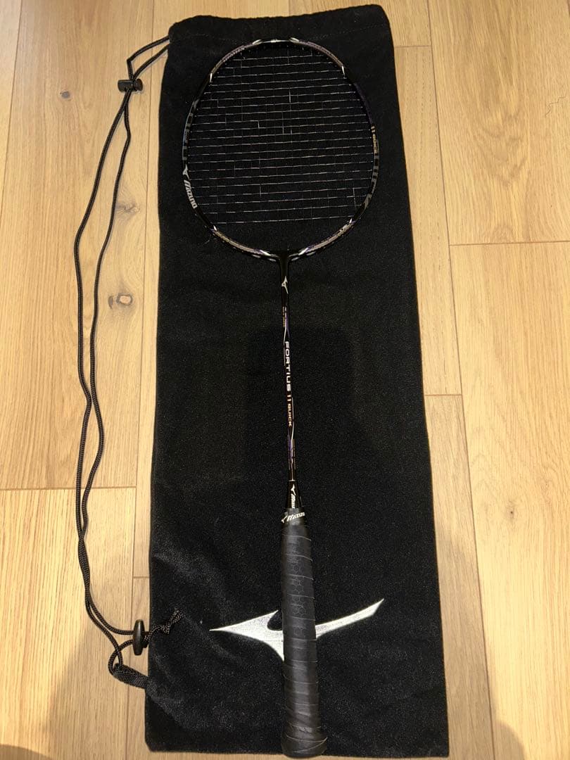 mココMizuno Fortius 11 Quick バドミントンラケット