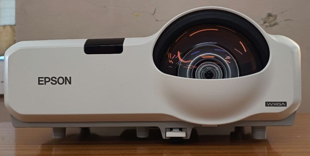 Epson EB-435W プロジェクター本体