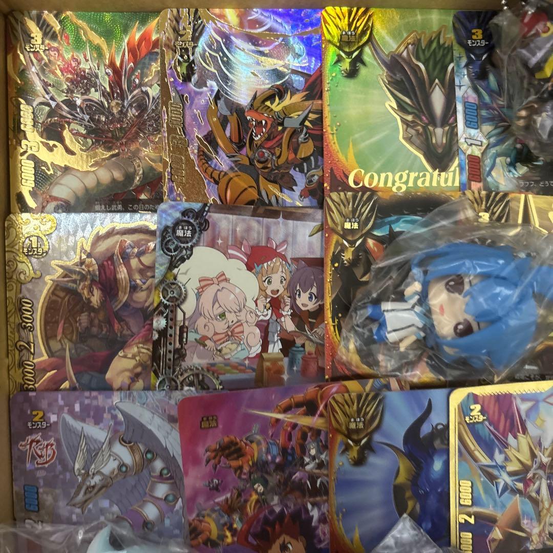 バ*し様 バディファイト まとめ売り 引退品 1200枚以上 ボールチェーンフィ