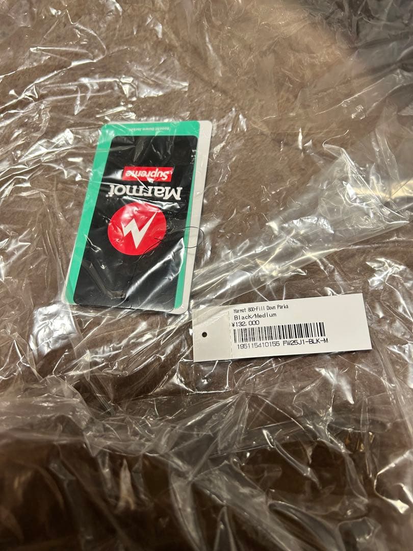 Supreme Marmot 800-Fill Down Parka M 黒