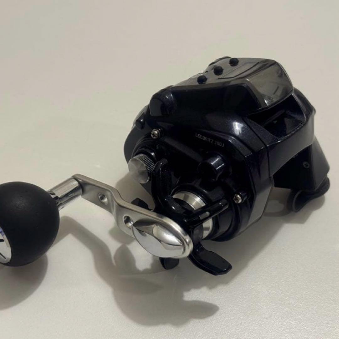 DAIWA 17レオブリッツ200J 電動リール