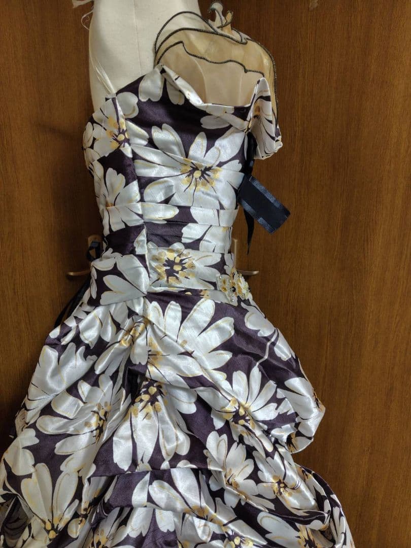 大政絢ミュゼドゥアヤカラードレスGRACEレンタルスタジオ貸衣装