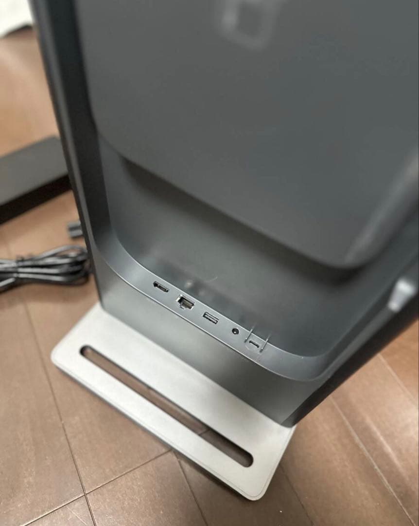 Anker 675 アルミニウムスタンド USB-C HDMI