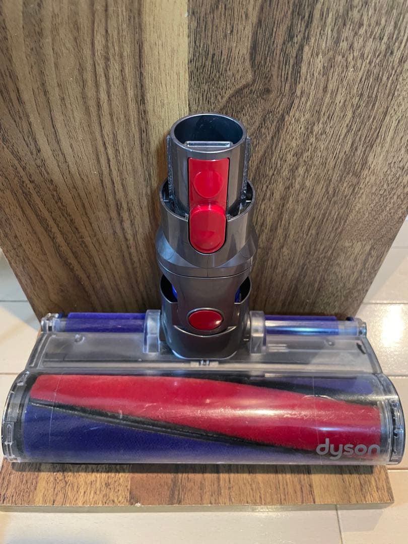 Dyson V8 absolute スティッククリーナー 本体（本日限定）