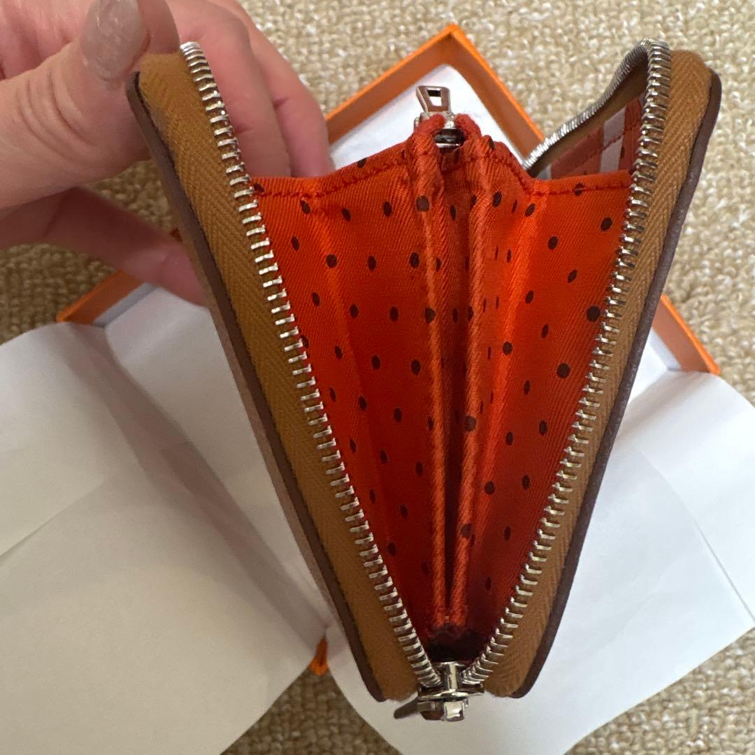 最終セール　極美品　HERMES アザップシルクインコンパクト