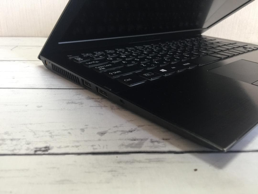 SONY VAIO VJPB11 13.3型フルHD/SSD/Office