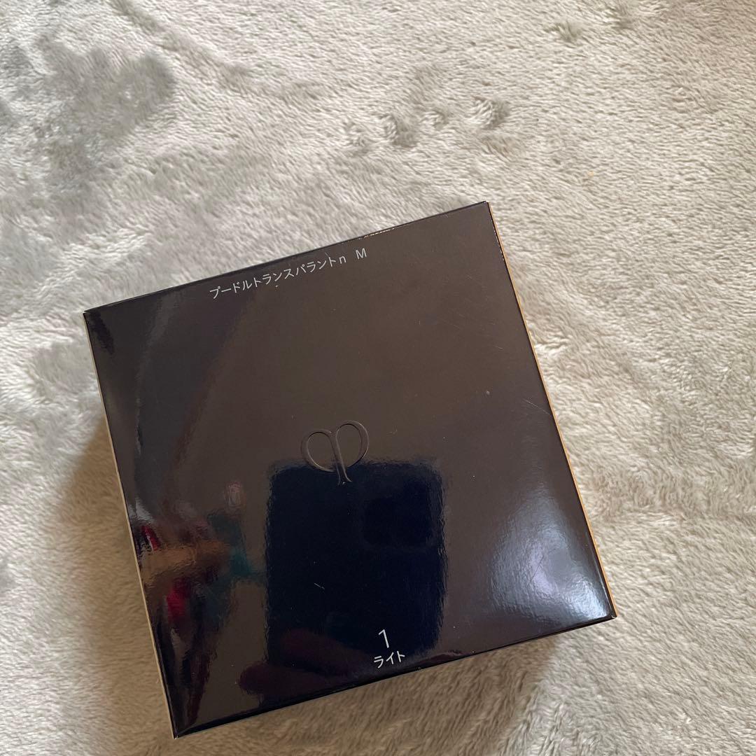 クレドポーボーテ　プードルトランスパラントn M 24g