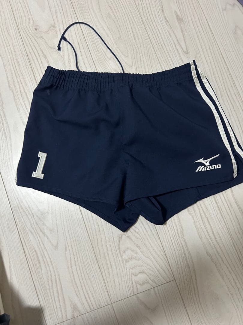 日本体育大学　日体大　男子バレーボール部　ミズノ　ゲームパンツ　１番　キャプテン