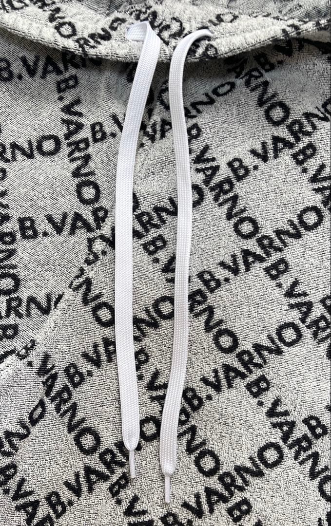 BARNI VARNOバーニヴァーノ☆ロゴ柄ショートパンツ メンズ