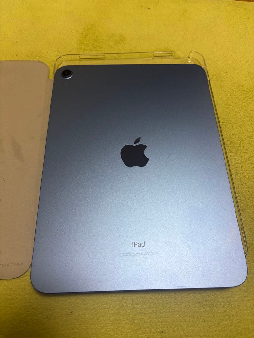 M*i様 Apple iPad ブルー　Wi-Fiモデル　64GB