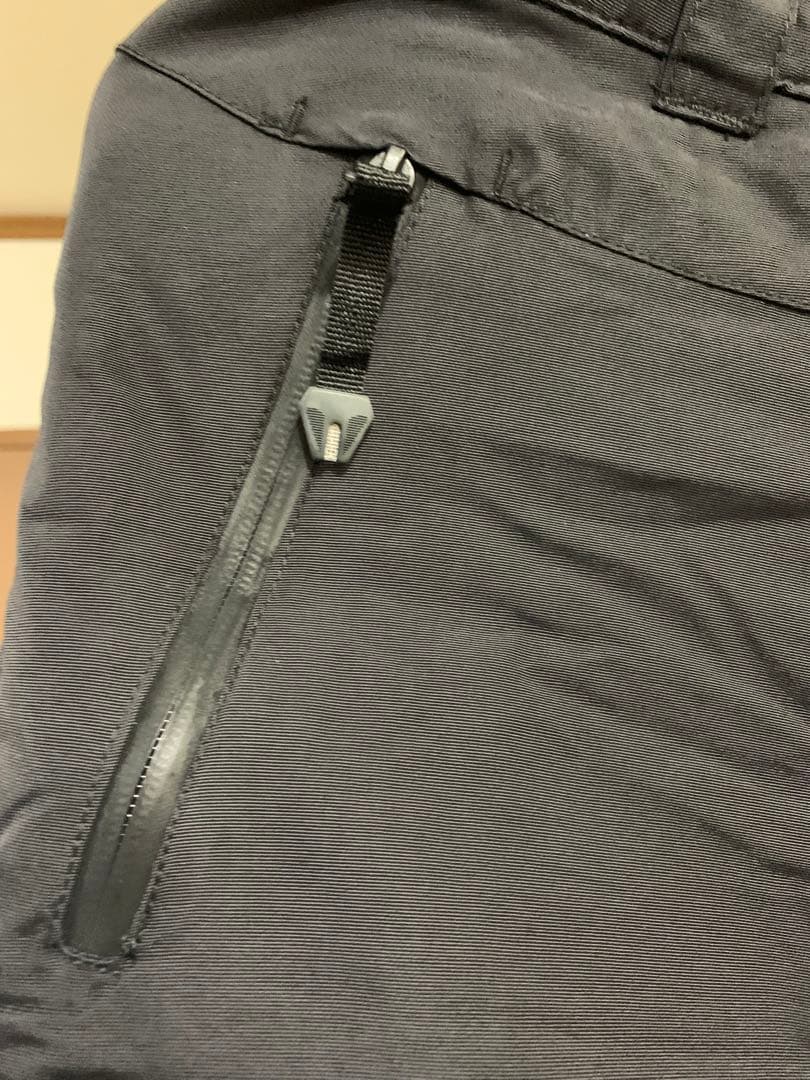 新品未使用　スノーボードウェア スキーウェア　レディース　サイズXL