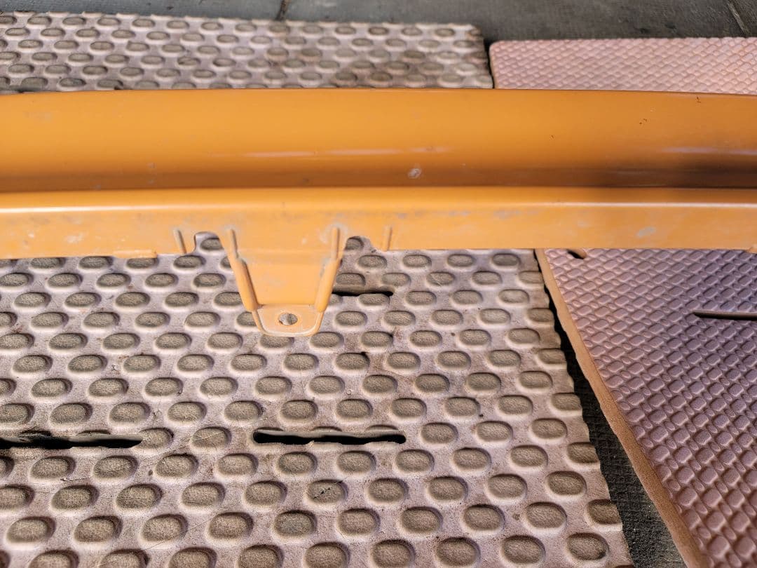 エッセ　235s　245s　純正　フロント　スポイラー　リップ